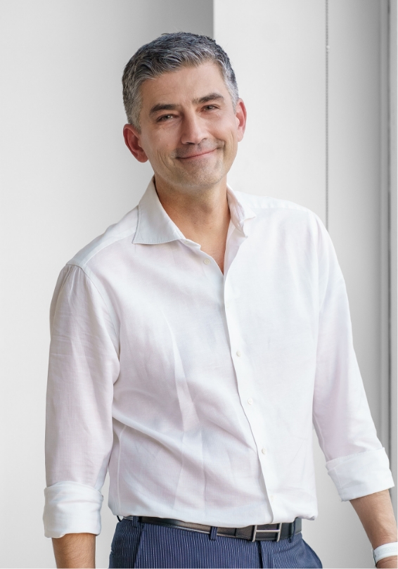 Dr. Igor Chikunov