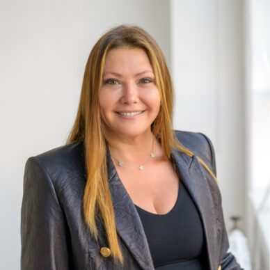 Dr. Nina Izhaky