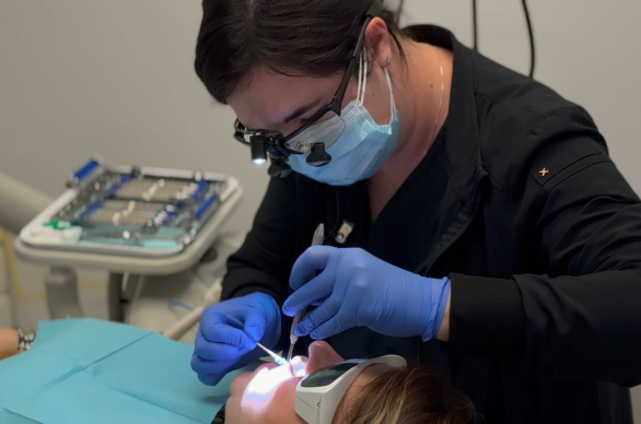 Manhattan dental crowns